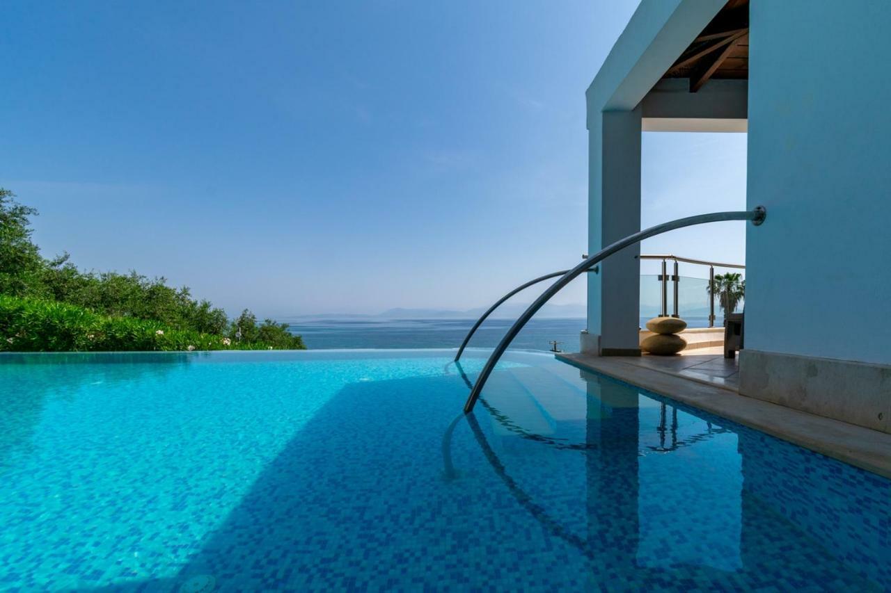 Ionian Pearl Luxury Spa Villa Mesongí Eksteriør bilde