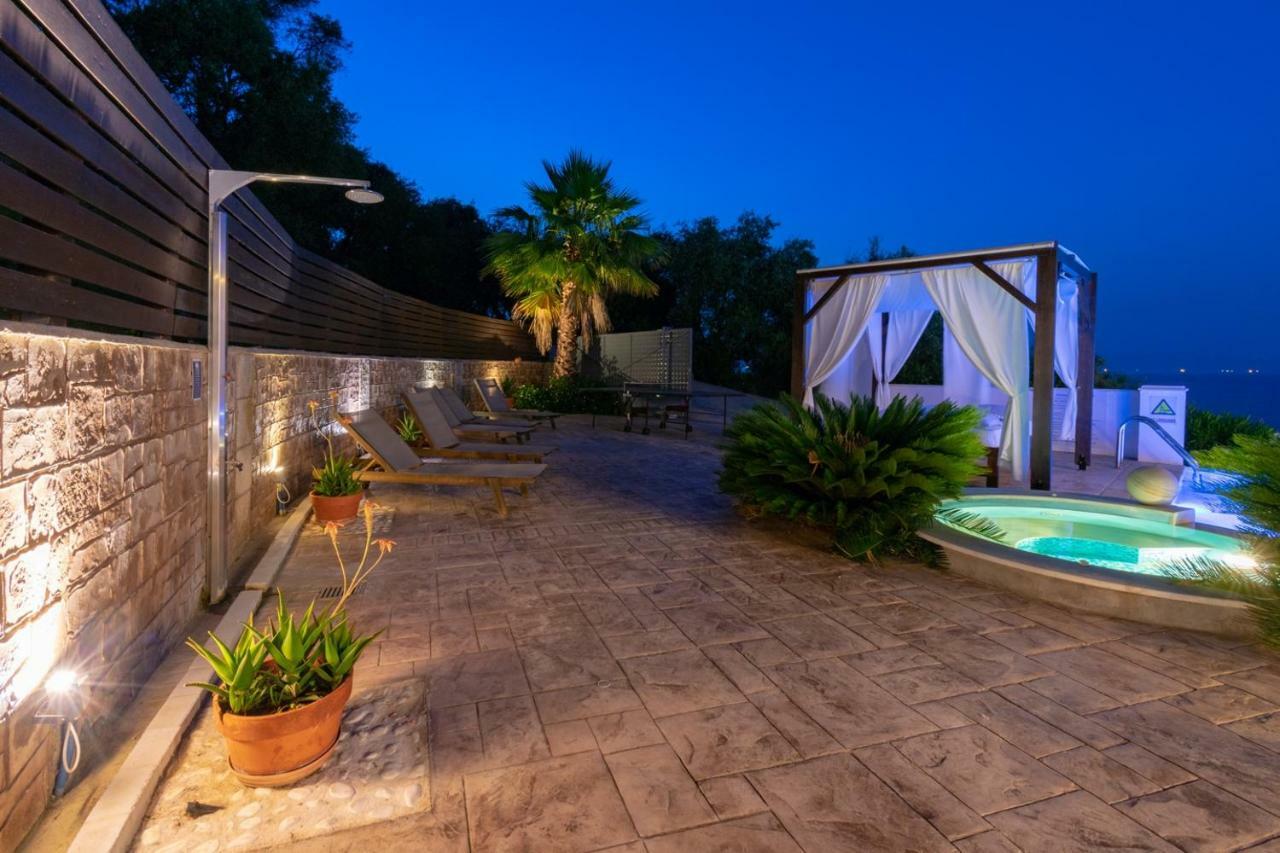 Ionian Pearl Luxury Spa Villa Mesongí Eksteriør bilde